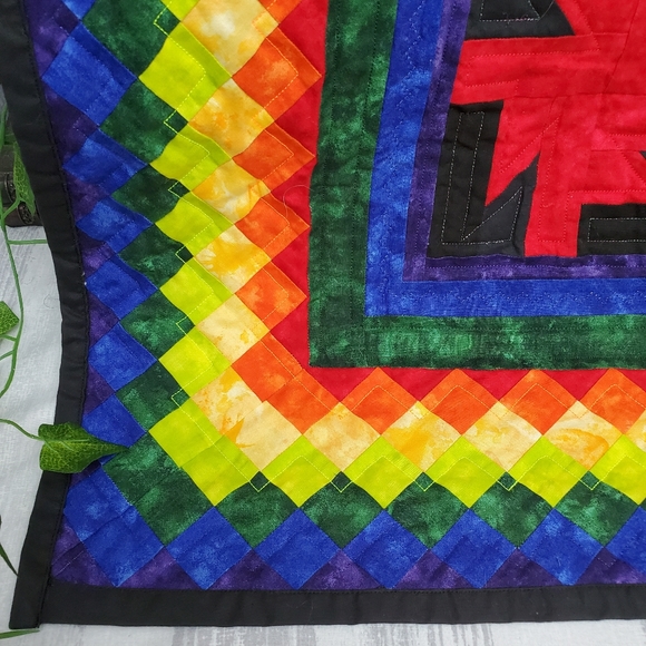 Quilt Rainbow Pinwheel Square - Picture 2 of 11